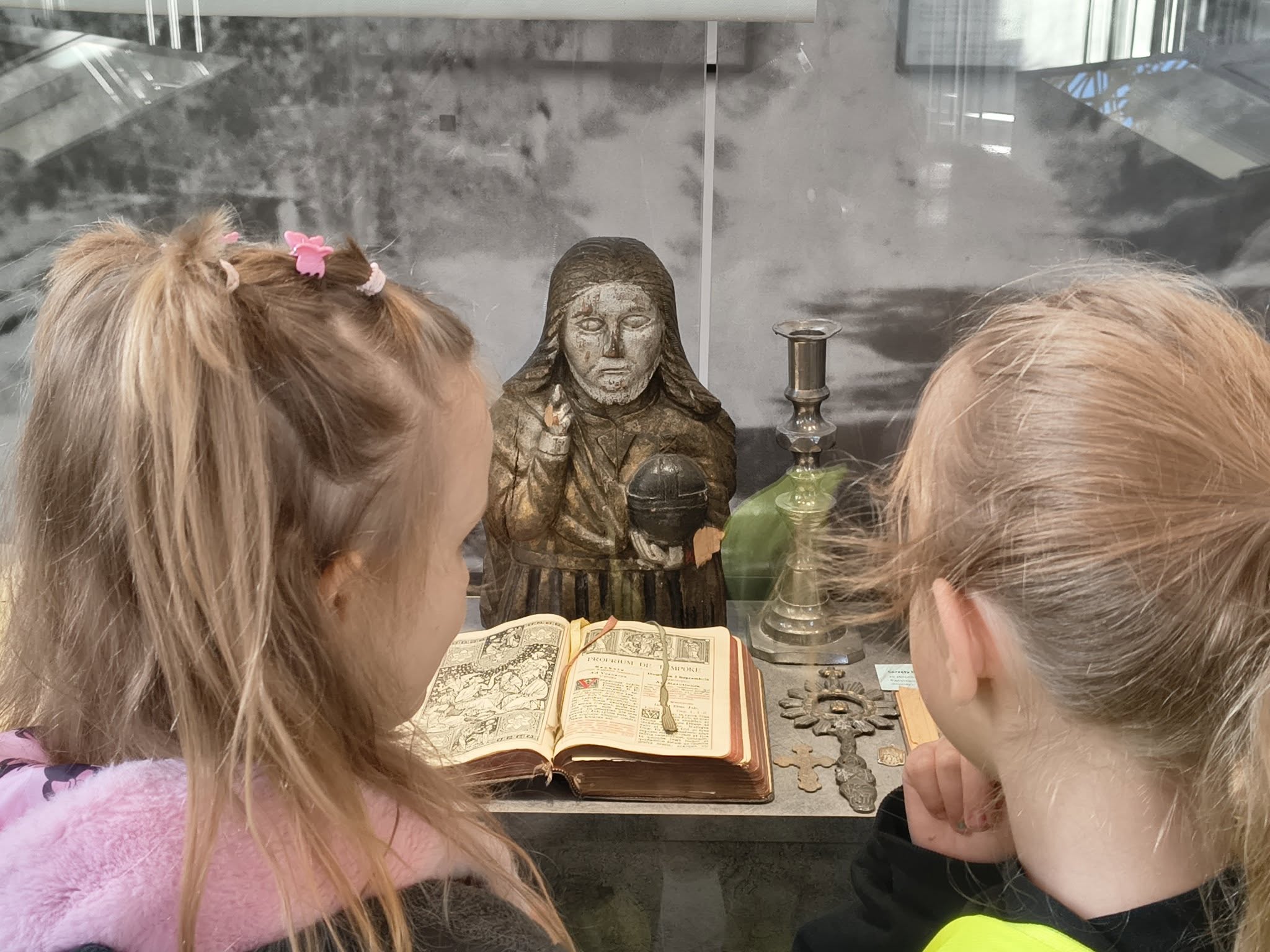  	Lekcje Muzealne w Izbie Tradycji Ziemi Wojsławickiej